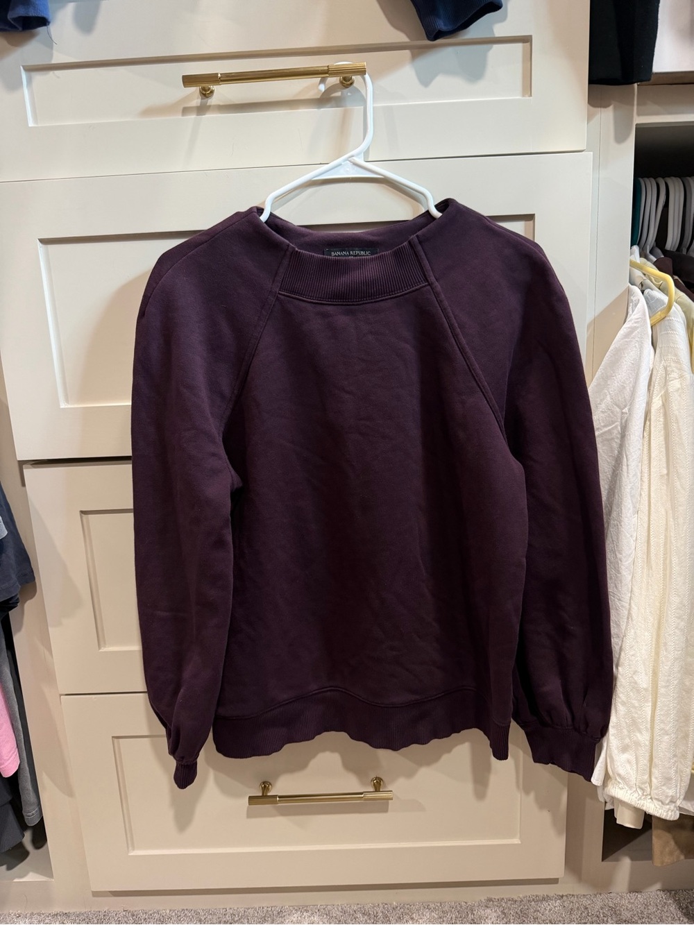 Banana Republic Women's Crewneck Sweatshirt - Plum